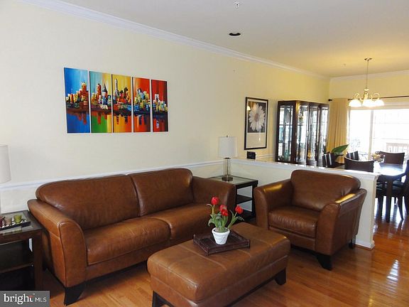 Living Room 2_07122021