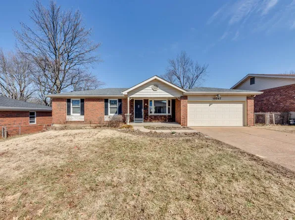 10097 Buffton Dr, Saint Louis, MO 63123