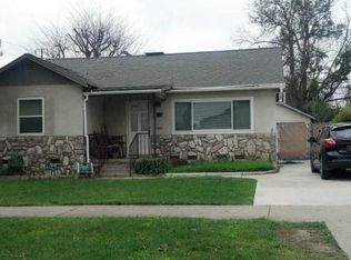 381 S 3rd Ave, Upland, CA 91786