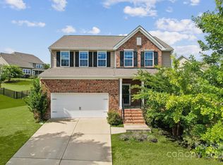 16304 Thoroughbred Trace Ln, Charlotte, NC 28278