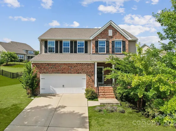 16304 Thoroughbred Trace Ln, Charlotte, NC 28278