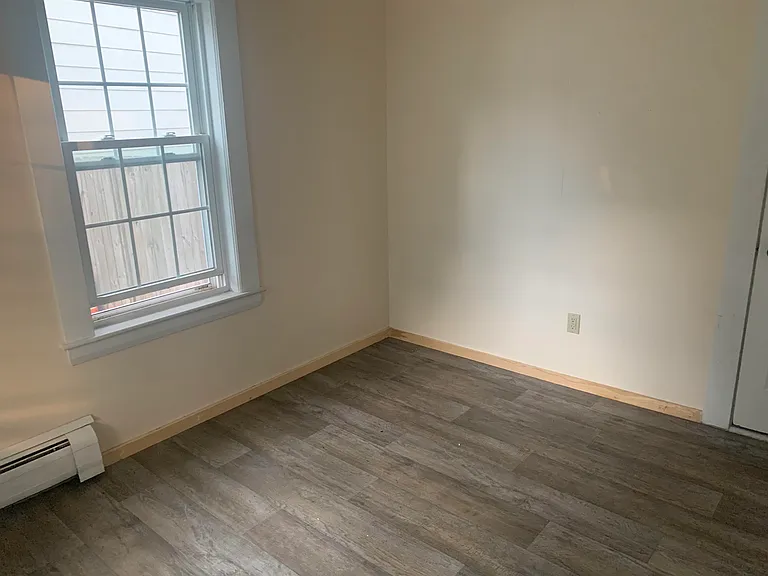 22 Spring St — Photo 10