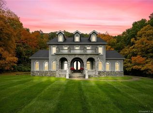 1221 Flanders Rd, Southington, CT 06489