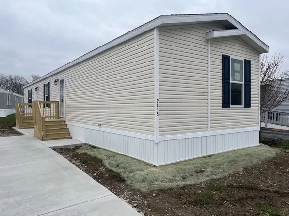 2415 W Dundee Dr #131, Findlay, OH 45840