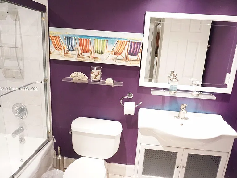 5161 Collins Ave #309 — Photo 9