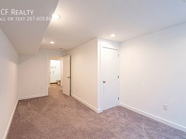 2137 Cross St — Photo 8