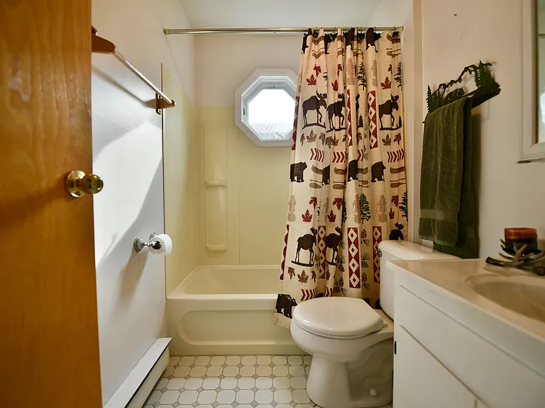 103 Wendell Ave — Photo 12