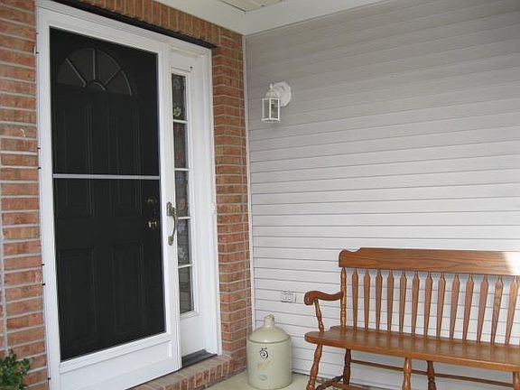 2nd image of 701 Elmwood Point