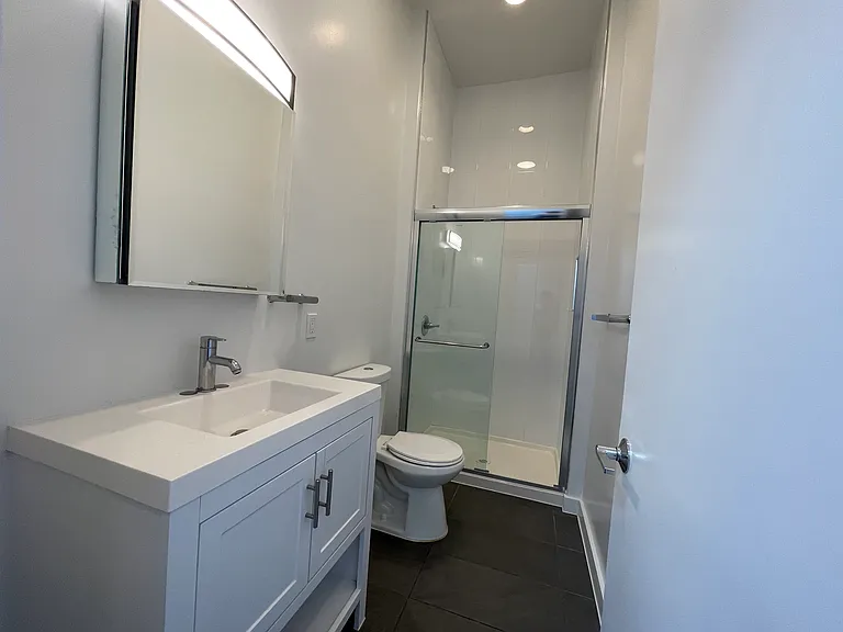 1430 Stockton St — Photo 24