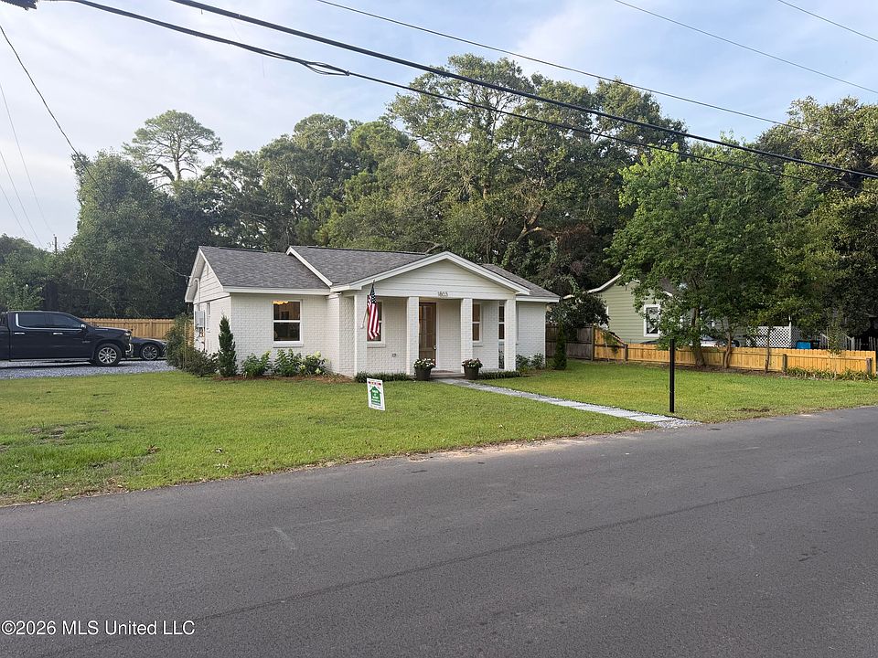 1st image of 1803 Parsley Ave