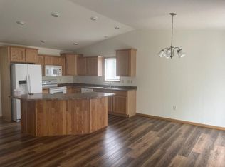 642 Angel Ct, Holmen, WI 54636