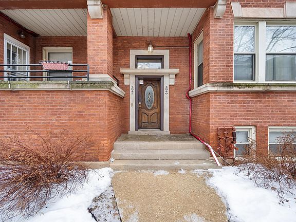 2nd image of 4847 S Vincennes Ave #107