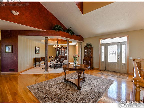 3rd image of 1364 Hilltop Dr