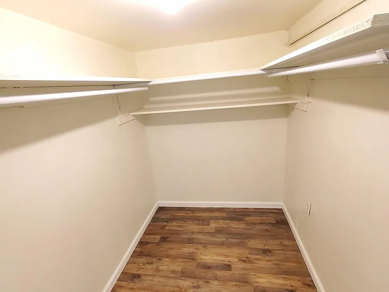 209 1st Ave #1 — Photo 14