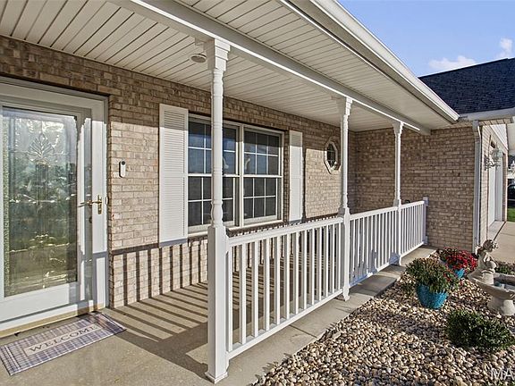 5th image of 3507 Castelli Dr