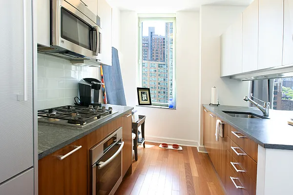 Rented by Douglas Elliman | media 9