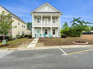 455 Spring Hollow Dr, Charleston, SC 29492