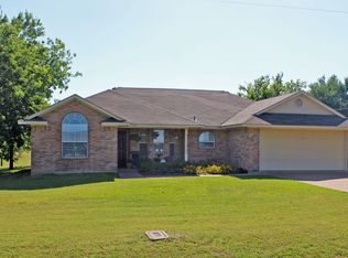 305 Morris St, Riesel, TX 76682