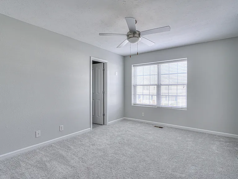 415 Arapaho Dr — Photo 17