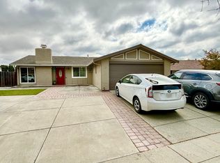 1320 Cirolero St, Milpitas, CA 95035