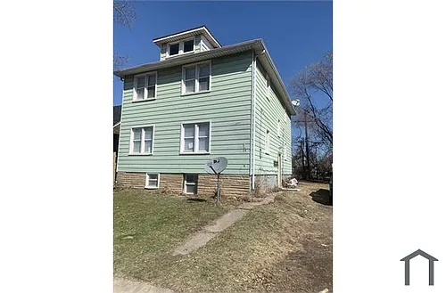 24 W Auburn St Photo 1