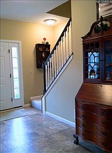 2nd image of 1042 Kings Cross Dr