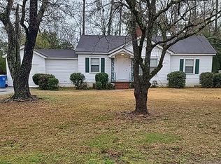 1306 Highland Ave, Dublin, GA 31021