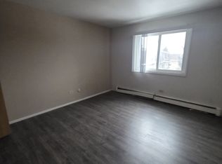 541 Dempster St APT 2S, Mount Prospect, IL 60056
