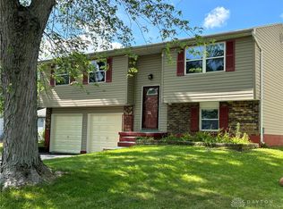 714 W Martindale Rd, Englewood, OH 45322