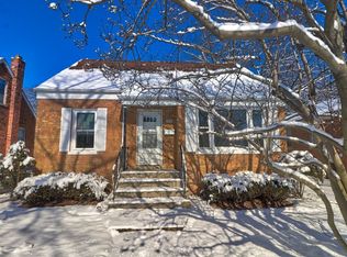232 E 142nd St, Dolton, IL