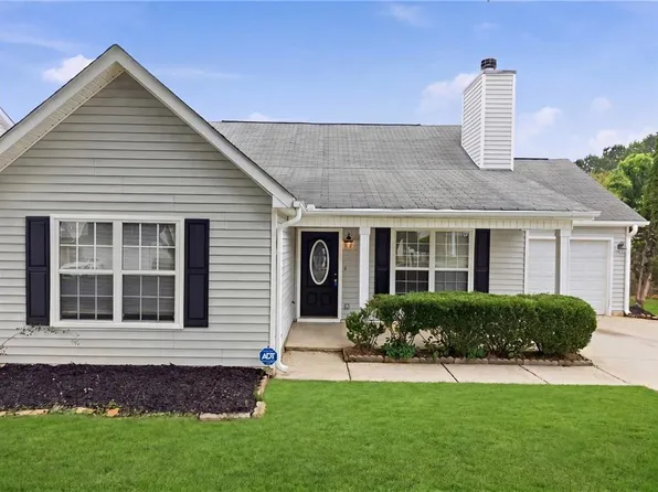 6531 Gina Agha Cir, Lithonia, GA 30038