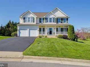 41 Cypress Point Ct, Charles Town, WV