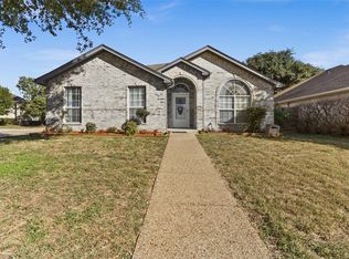 1701 Canyon Ridge St, Fort Worth, TX 76131