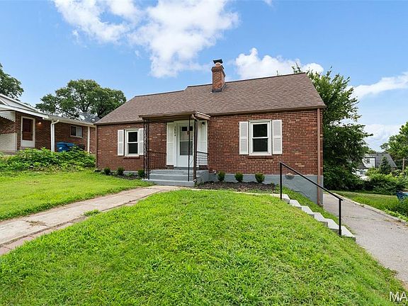 2nd image of 3804 Melba Pl