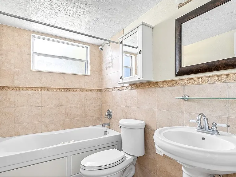 2741 N Poinciana Blvd #49 — Photo 7