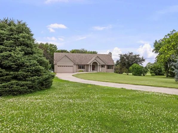 1720 Big Island Pkwy, Rock Island, IL 61201