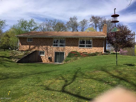 2nd image of 2002 Pritchard Dr