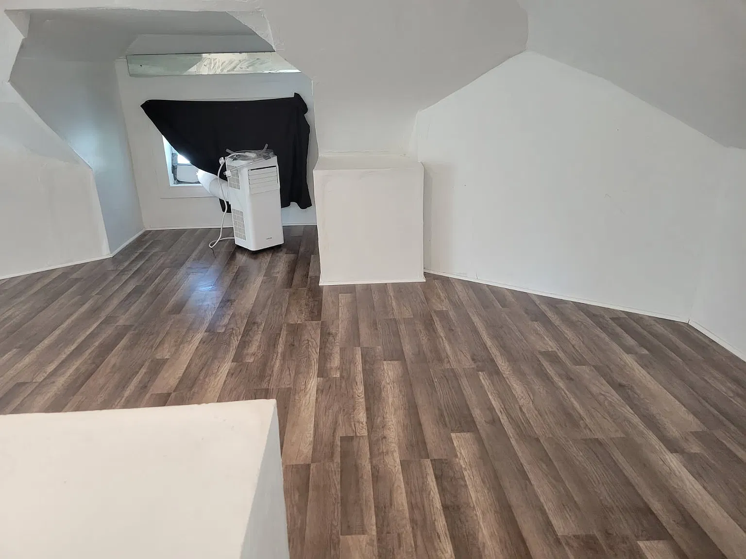 28 Merrill St — Photo 2