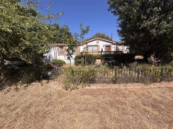 8008 Scenic Ridge Ct, Cresson, TX 76035