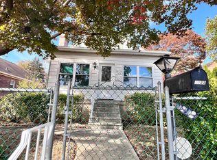 7722 Frontenac St, Philadelphia, PA 19111