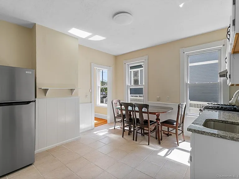 56 Mansfield St #1 — Photo 6