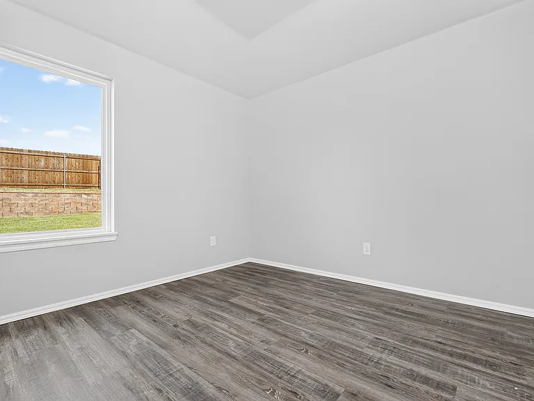 9608 Stallion Dr — Photo 14