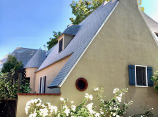 2086 E Washington Blvd, Pasadena, CA 91104