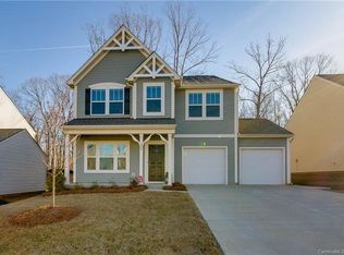 220 Jobe Dr, Statesville, NC 28677