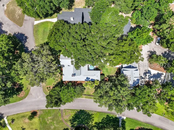 12 Elisabeth Cv, Beaufort, SC 29907