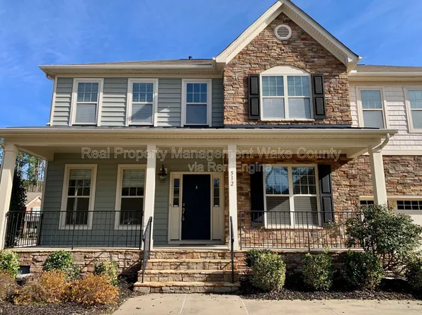 512 Sandy Whispers Pl, Cary, NC 27519