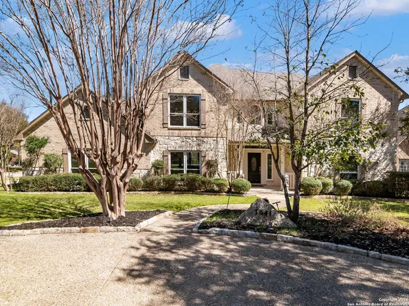 7541 Steeple Dr, San Antonio, TX 78256