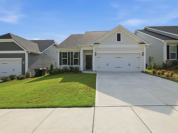 2nd image of 135 White Oak Garden Way