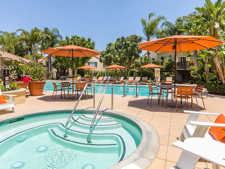 Santa Maria Apartment Homes — Photo 4