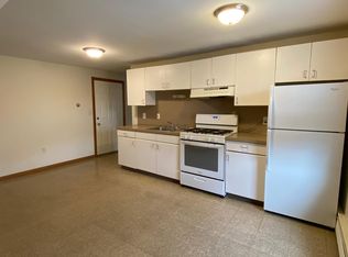 25 Bartlett St #6, Beverly, MA 01915